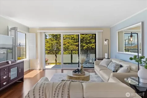 300 2nd Avenue N Edmonds WA 98020