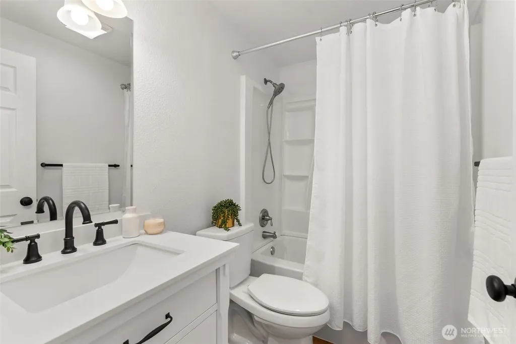 19750 SE 263rd Place Covington WA 98042