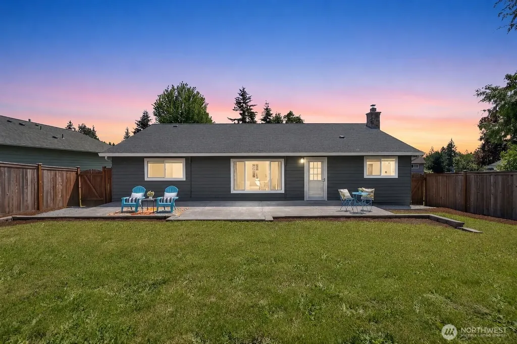 19750 SE 263rd Place Covington WA 98042