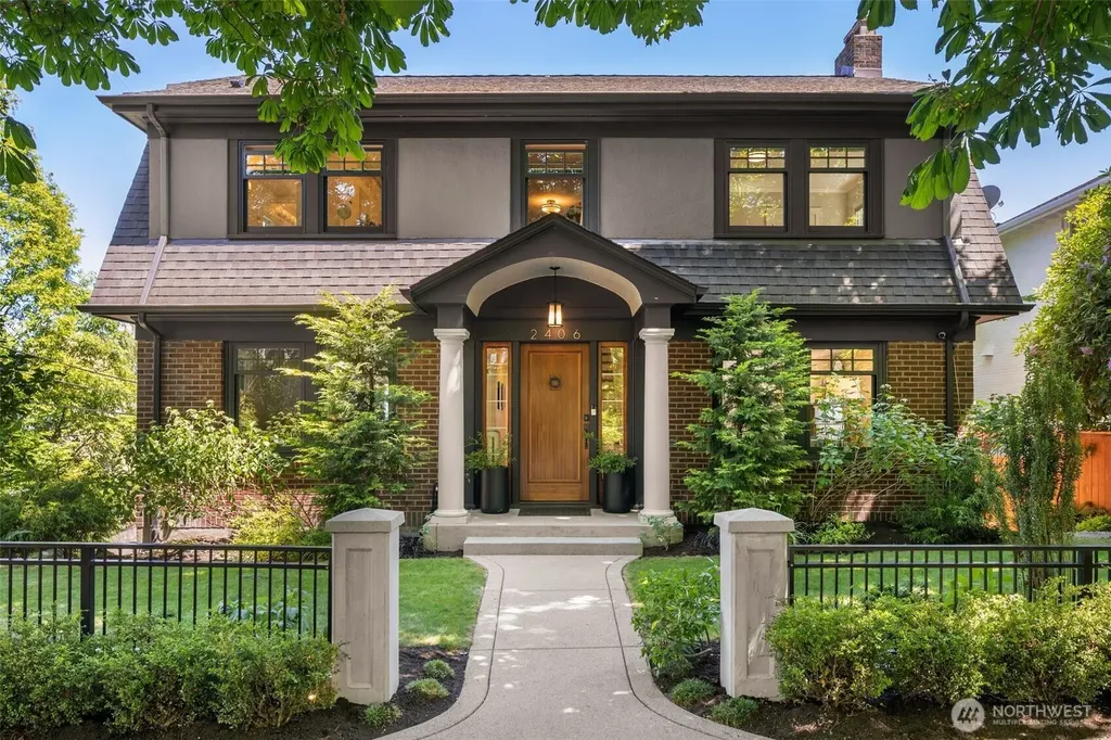 2406 Bigelow Avenue N Seattle WA 98109