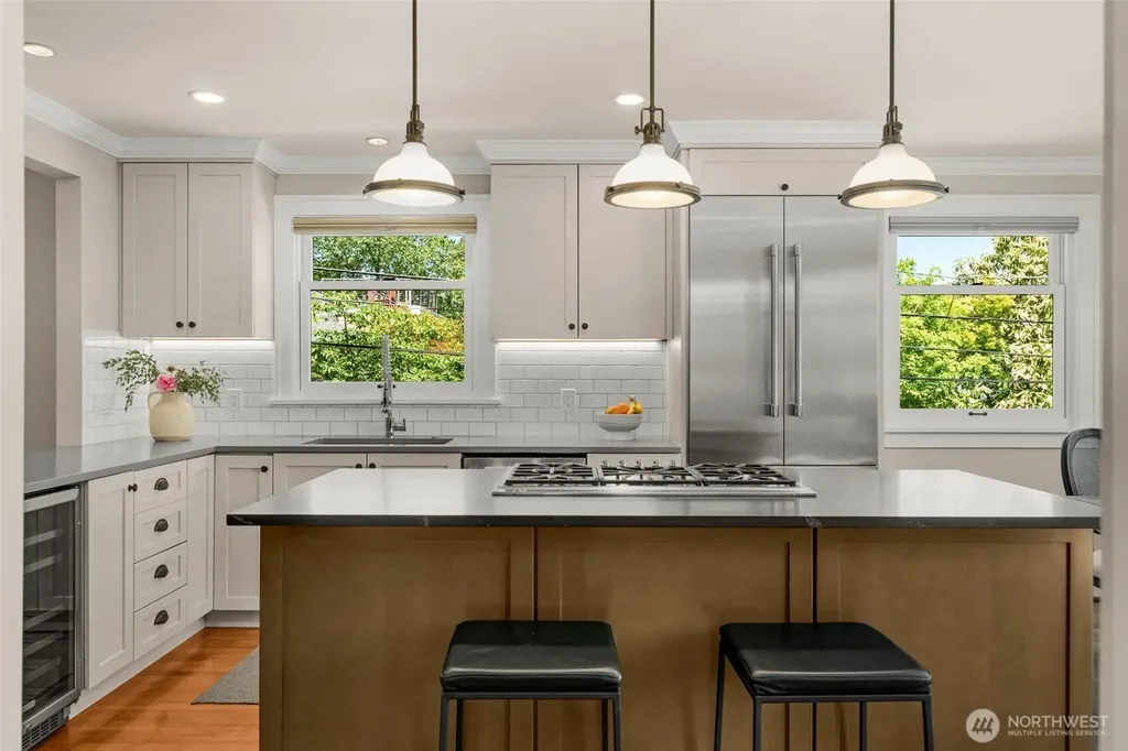 2406 Bigelow Avenue N Seattle WA 98109