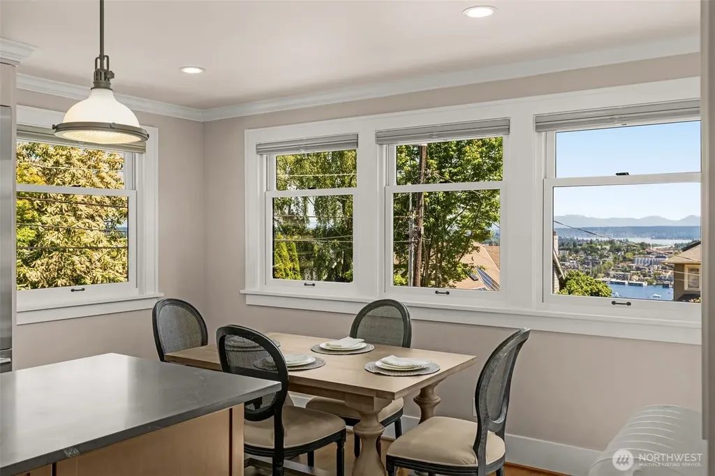 2406 Bigelow Avenue N Seattle WA 98109