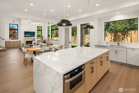 12606 NE 102nd Place Kirkland WA 98033