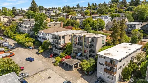 2831 14th Ave W Seattle WA 98119