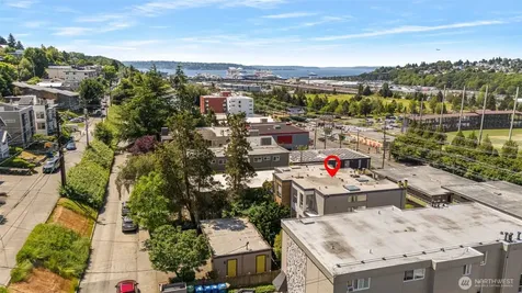 2831 14th Ave W Seattle WA 98119