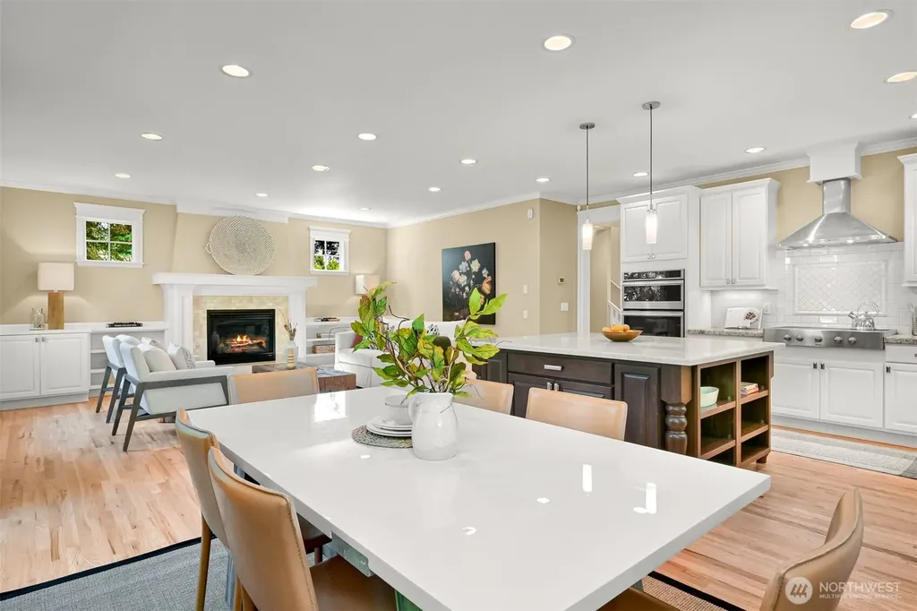 4414 NE 77th Street Seattle WA 98115