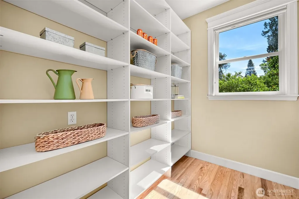 4414 NE 77th Street Seattle WA 98115