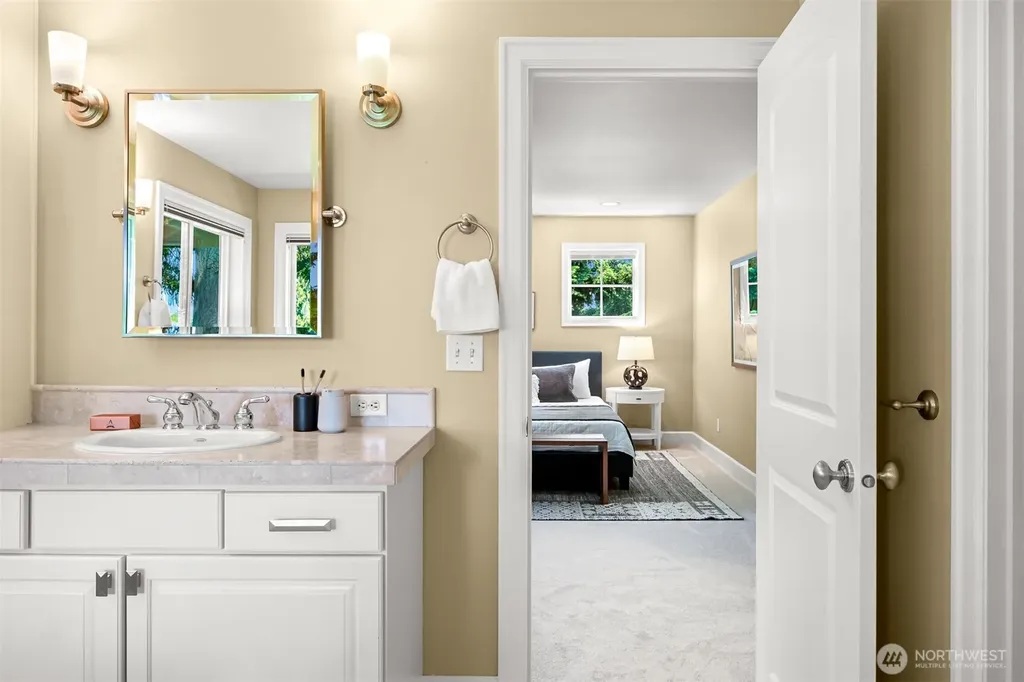 4414 NE 77th Street Seattle WA 98115