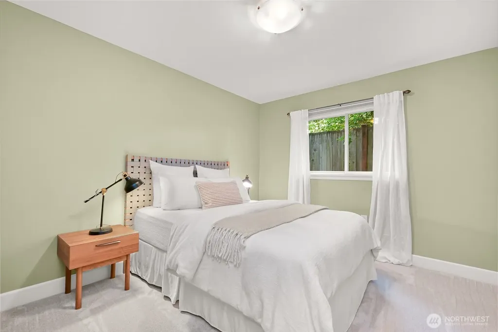 4414 NE 77th Street Seattle WA 98115
