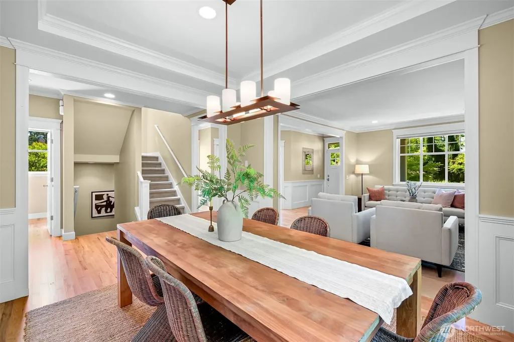 4414 NE 77th Street Seattle WA 98115