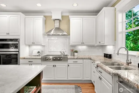 4414 NE 77th Street Seattle WA 98115