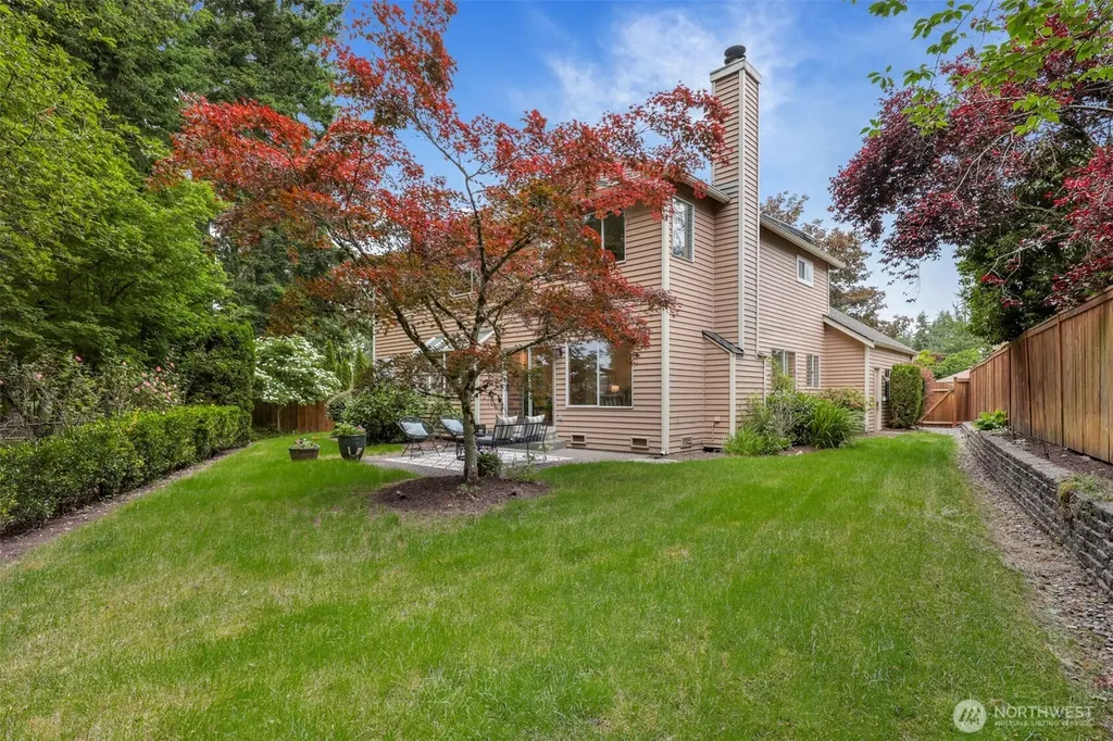 3911 240th Place SE Sammamish WA 98029