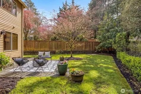 3911 240th Place SE Sammamish WA 98029