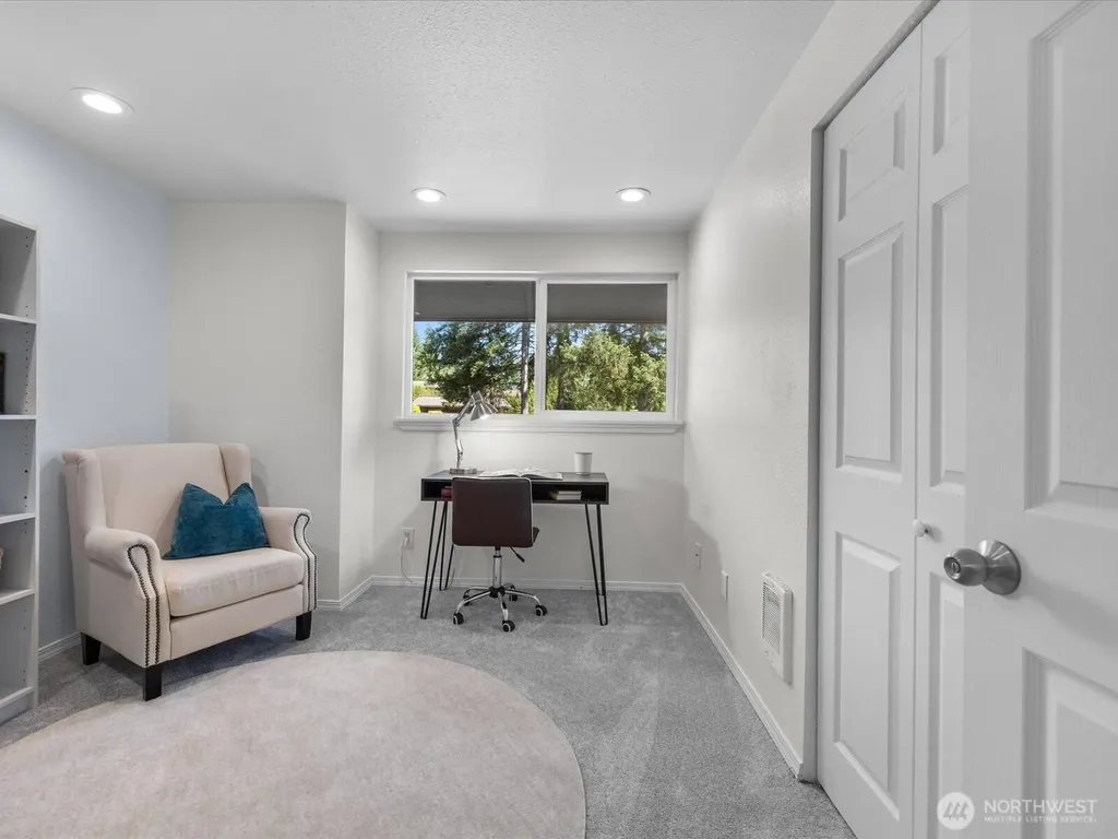 7205 224th Street SW Edmonds WA 98026