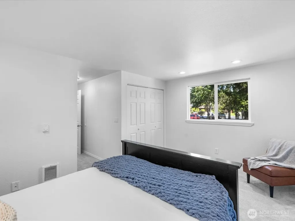 7025 224th Street SW Edmonds WA 98026
