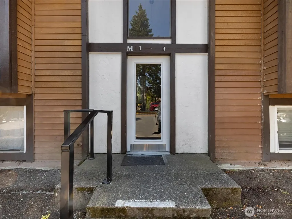 7025 224th Street SW Edmonds WA 98026