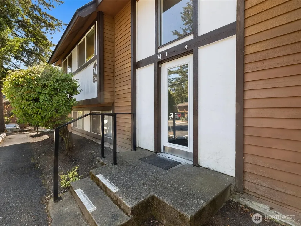 7025 224th Street SW Edmonds WA 98026