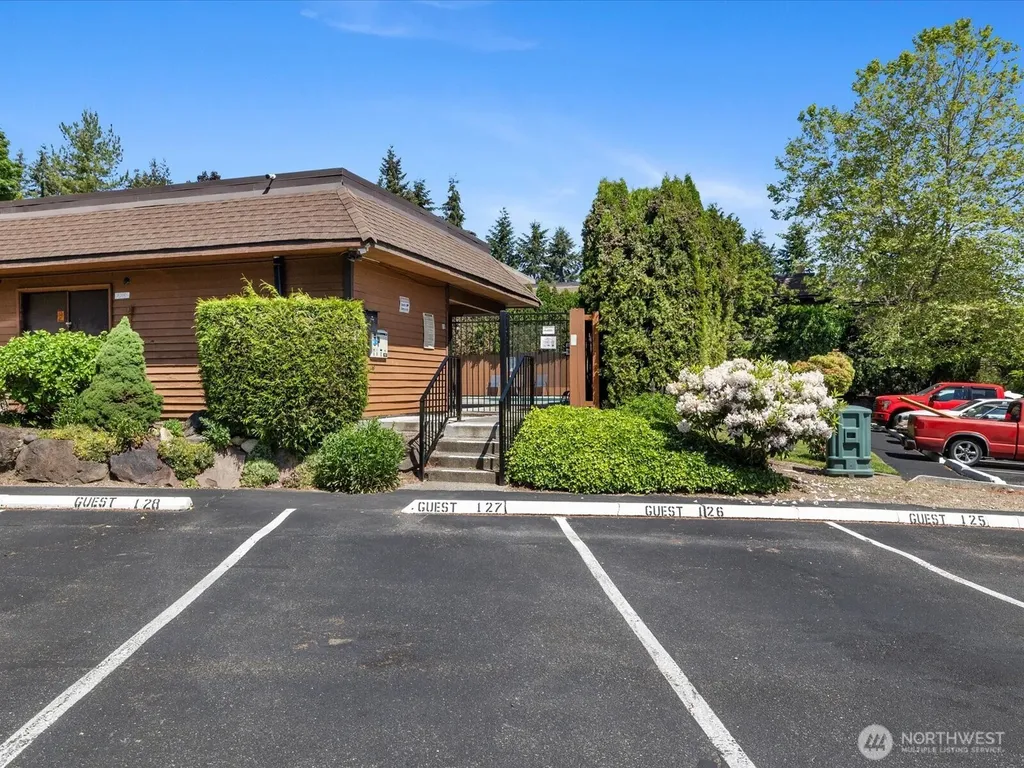 7205 224th Street SW Edmonds WA 98026