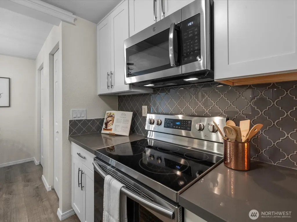 7025 224th Street SW Edmonds WA 98026