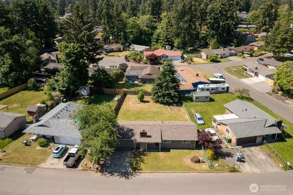 2619 SW 332nd Place Federal Way WA 98023