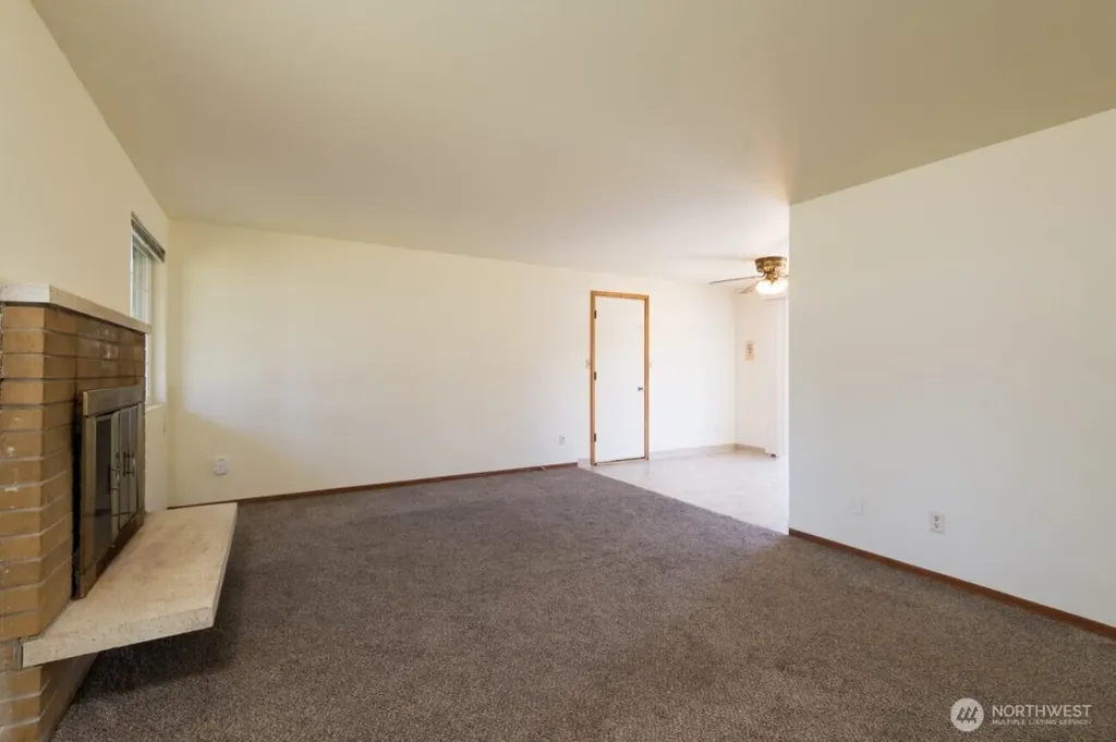 2619 SW 332nd Place Federal Way WA 98023