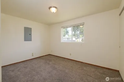 2619 SW 332nd Place Federal Way WA 98023