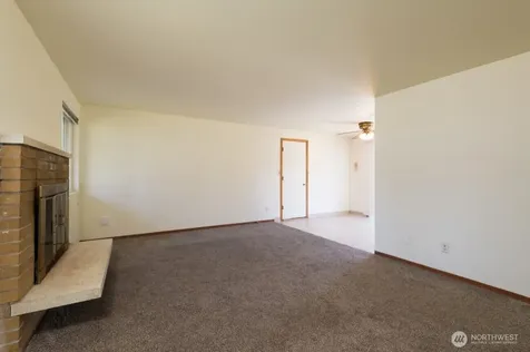 2619 SW 332nd Place Federal Way WA 98023