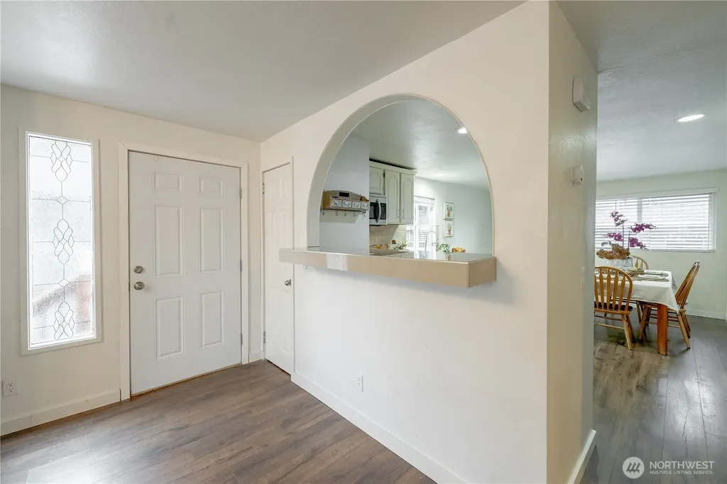 4404 Terrace Drive Everett WA 98203