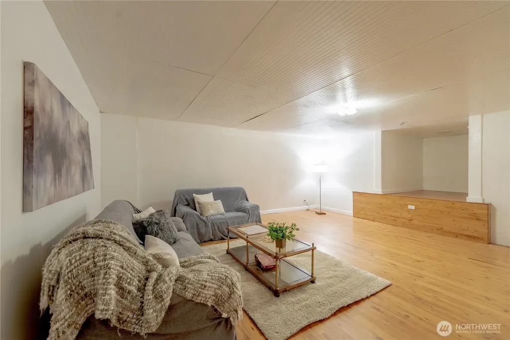 4404 Terrace Drive Everett WA 98203