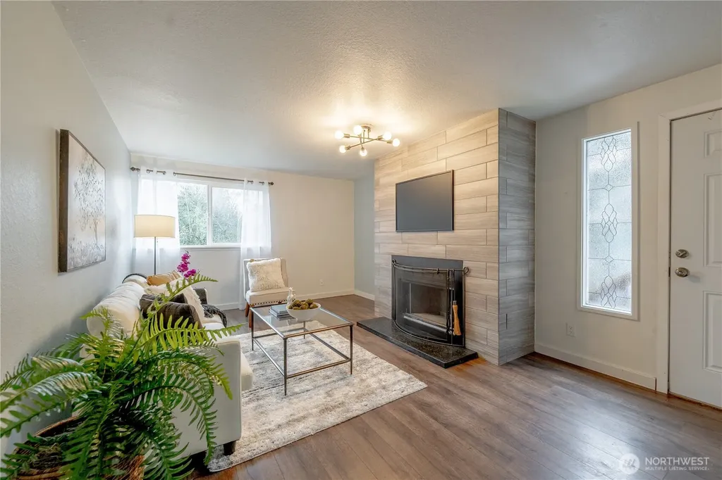 4404 Terrace Drive Everett WA 98203