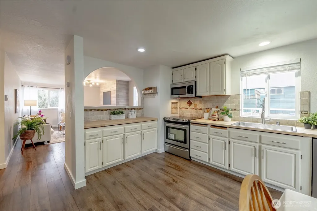 4404 Terrace Drive Everett WA 98203