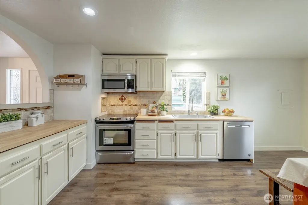 4404 Terrace Drive Everett WA 98203