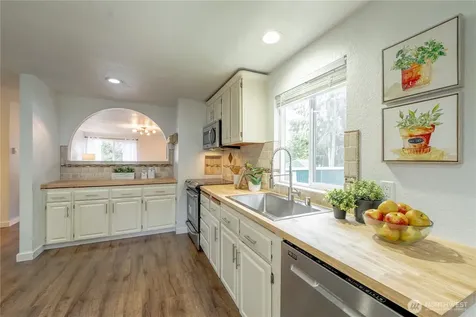 4404 Terrace Drive Everett WA 98203