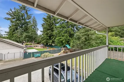 12813 109th Avenue Ct E Puyallup WA 98374