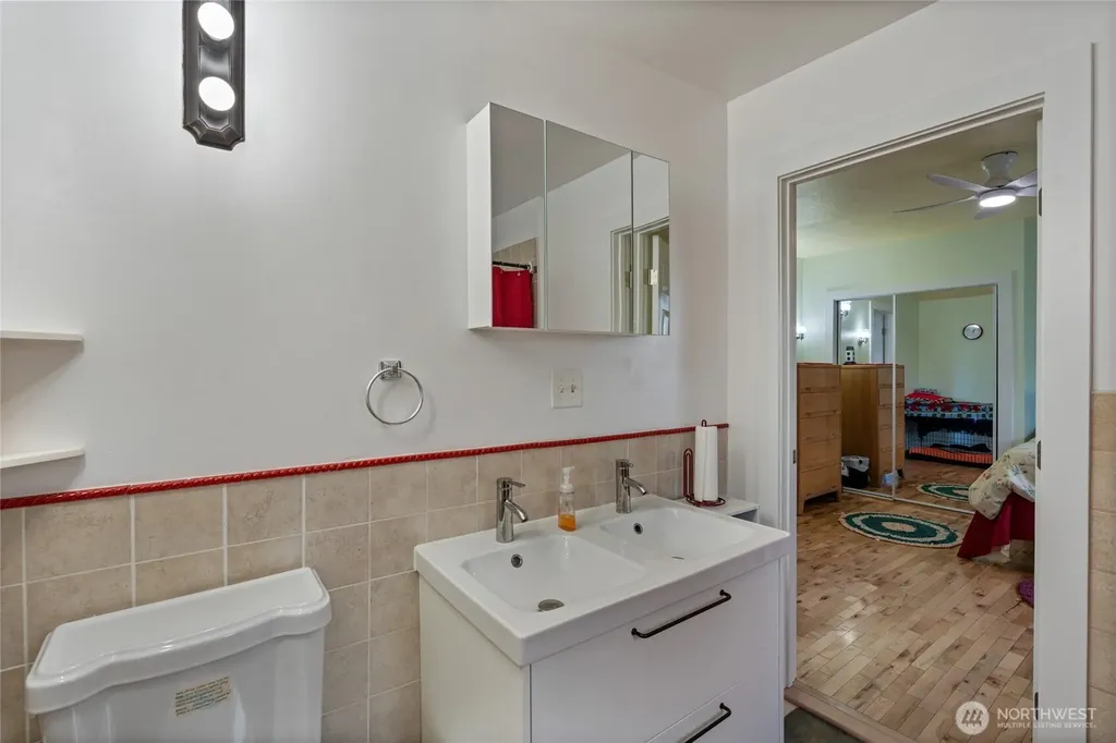6225 S Puget Sound Avenue Tacoma WA 98409
