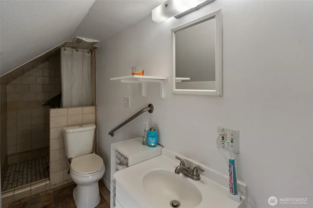 6225 S Puget Sound Avenue Tacoma WA 98409