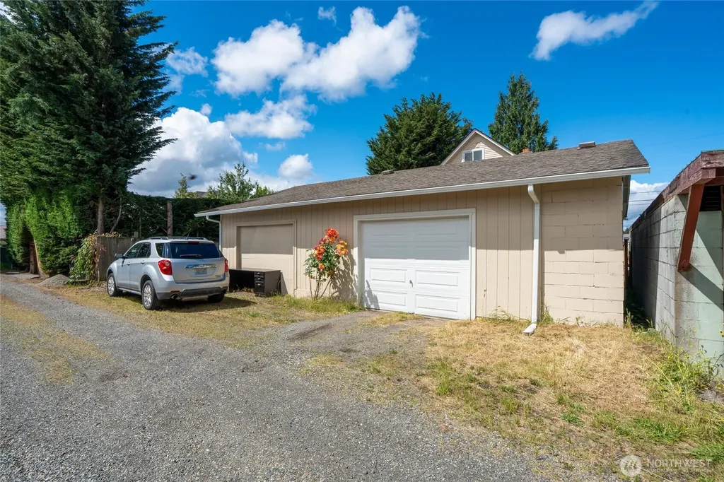 6225 S Puget Sound Avenue Tacoma WA 98409