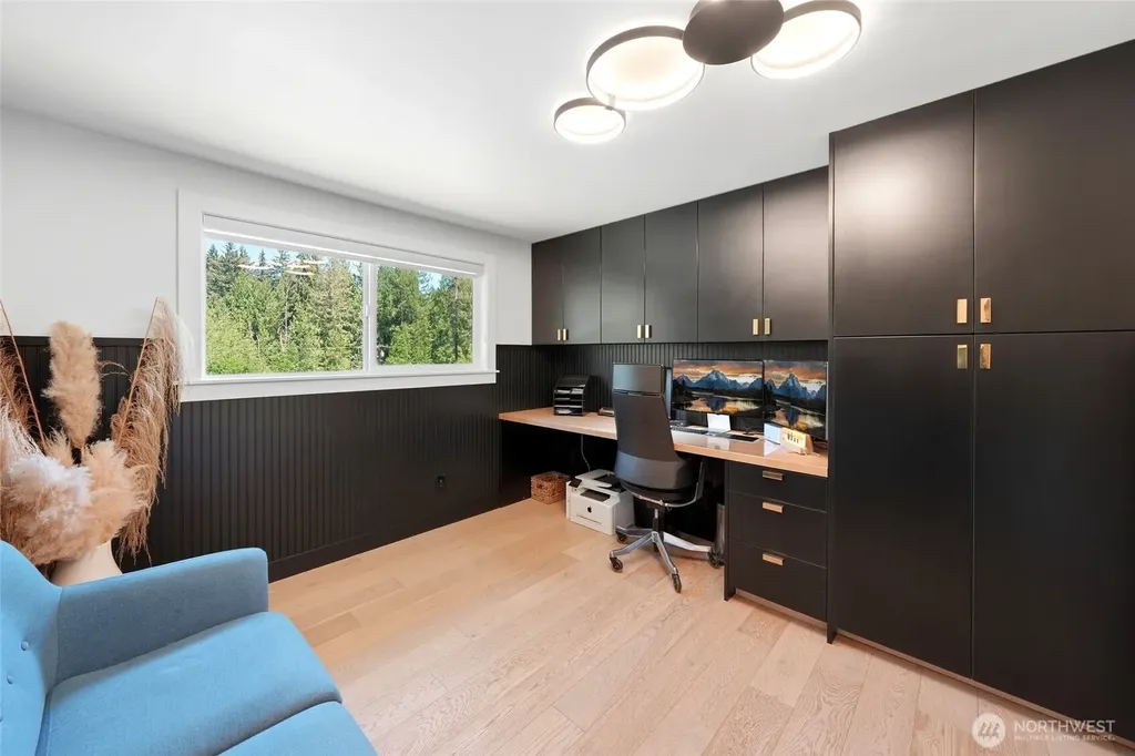 14022 Meridian Avenue S Everett WA 98208
