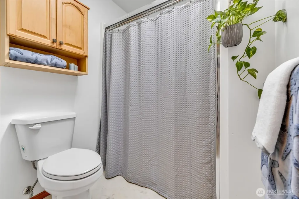 181 Duke Drive Sequim WA 98382