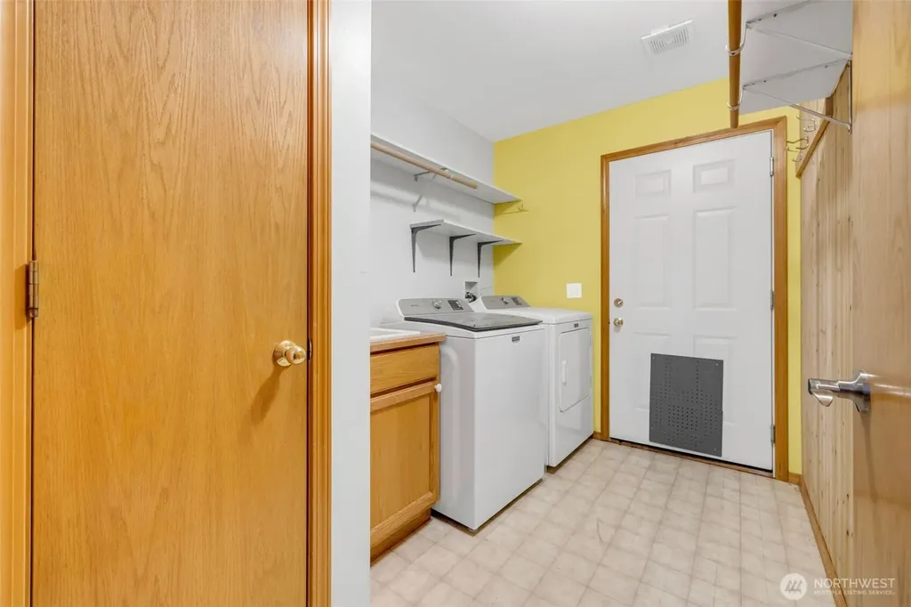 181 Duke Drive Sequim WA 98382
