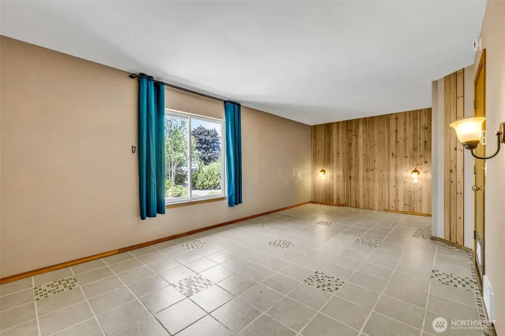 181 Duke Drive Sequim WA 98382