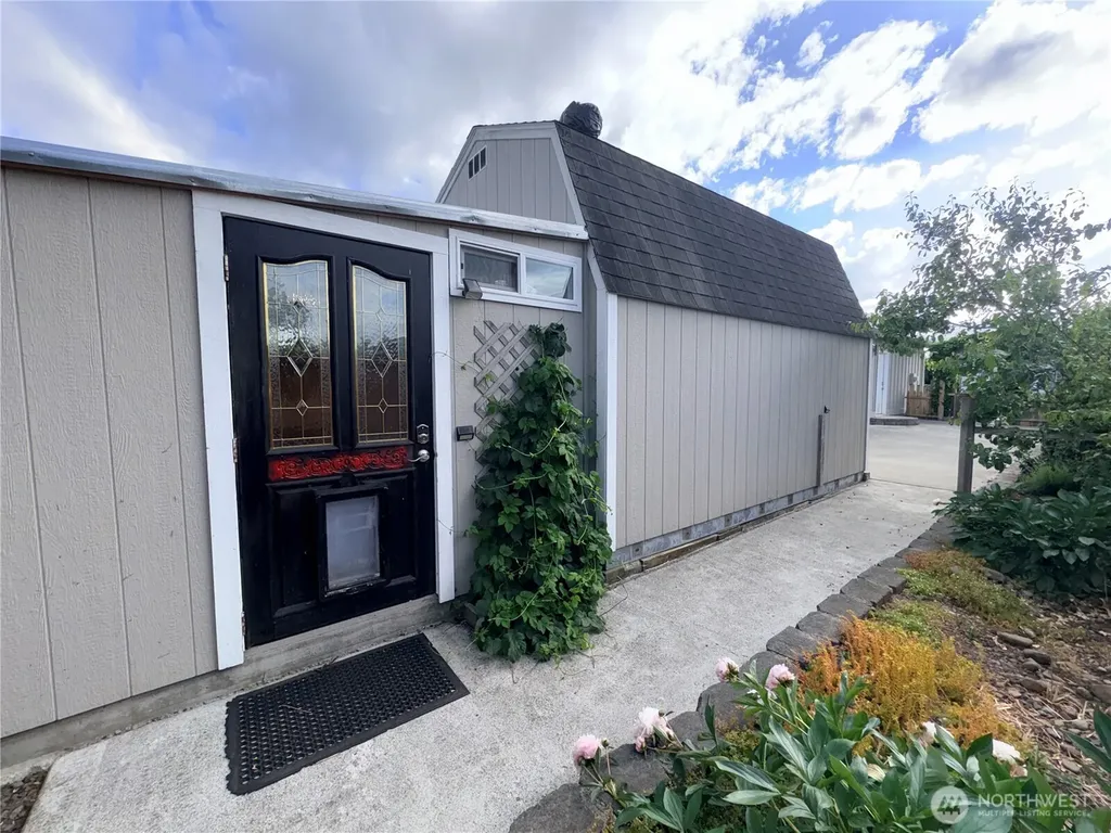 181 Duke Drive Sequim WA 98382