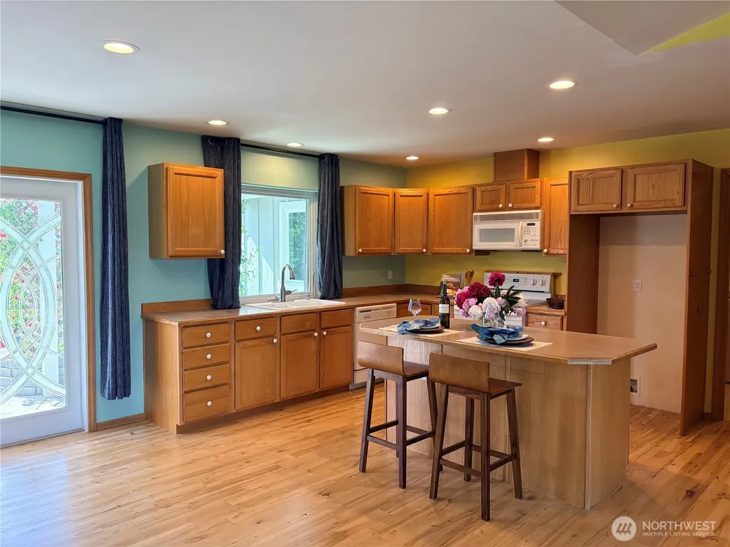 181 Duke Drive Sequim WA 98382