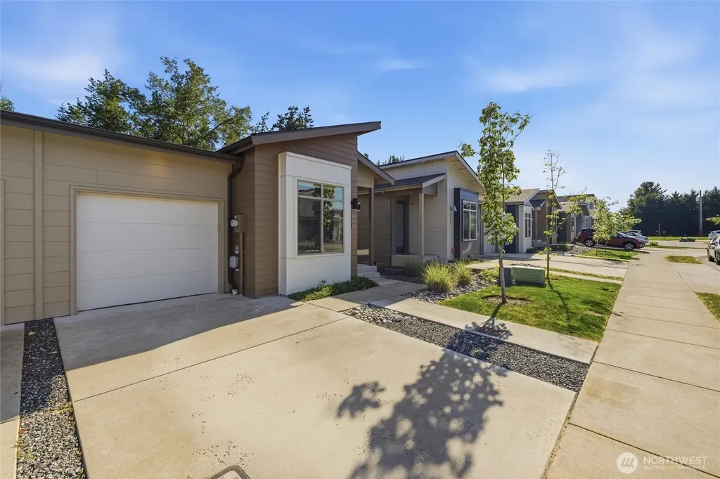 921 Sunseeker Lane Bellingham WA 98226