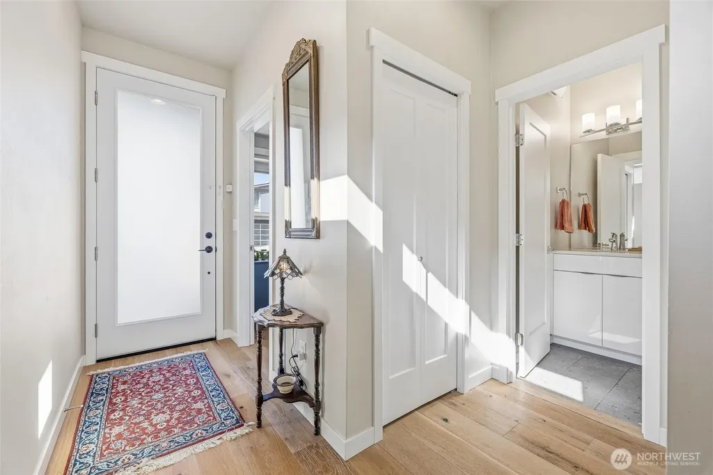 921 Sunseeker Lane Bellingham WA 98226