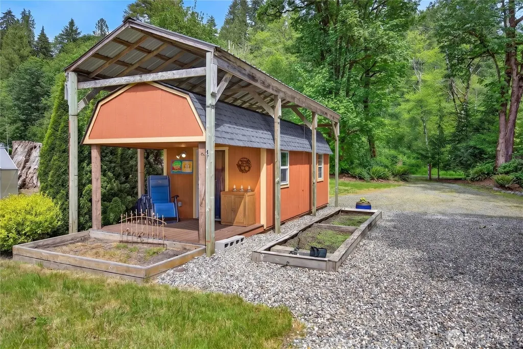 20409 133rd Street NE Granite Falls WA 98252