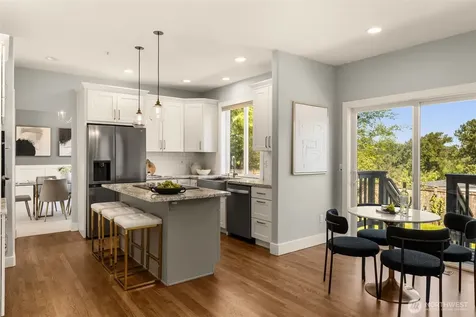 2619 Anacortes Avenue NE Renton WA 98059