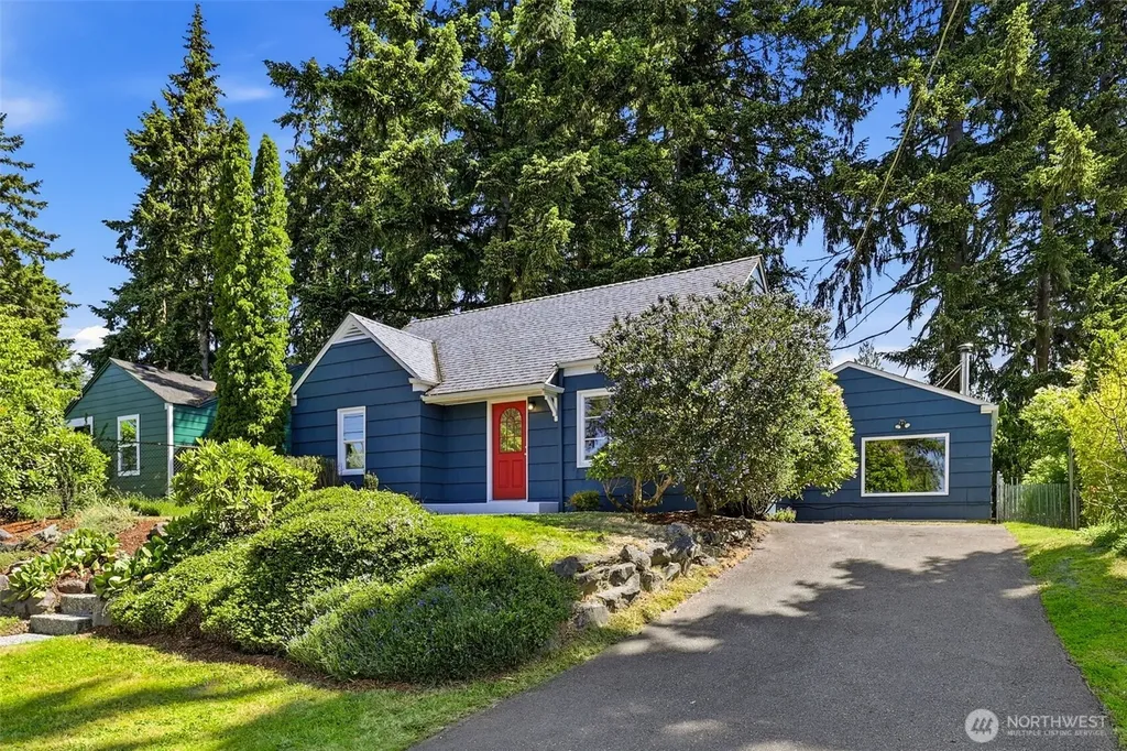 14066 22nd Avenue NE Seattle WA 98125