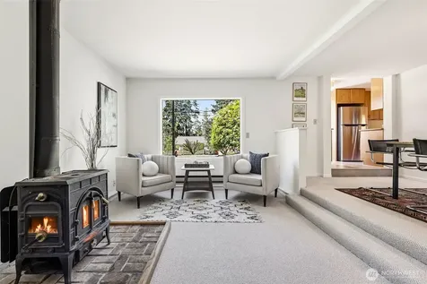 14066 22nd Avenue NE Seattle WA 98125