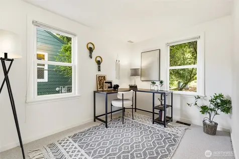 14066 22nd Avenue NE Seattle WA 98125